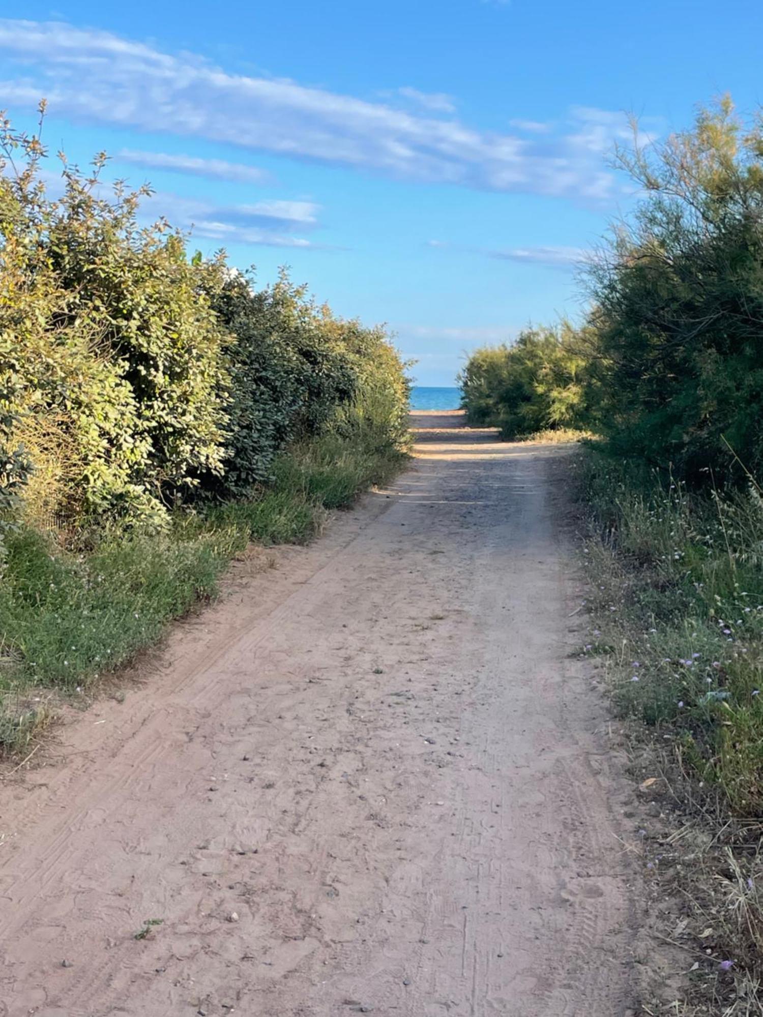 Du Cote De Chez Swann A 150 M De La Plage Vias Esterno foto